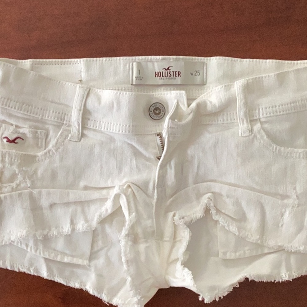 Hollister White Short Shorts